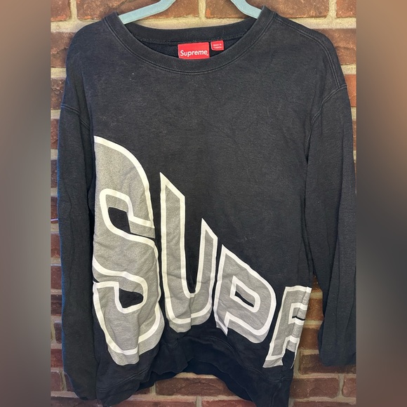 Supreme crewneck - Picture 2 of 2